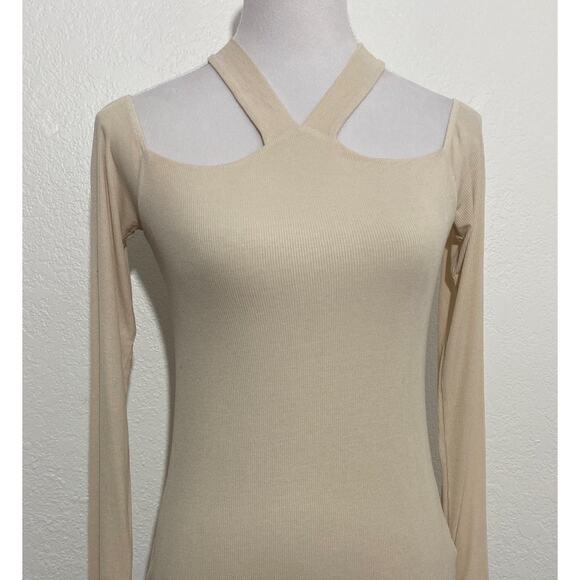 NWT Michael Lauren Size S Fitted Double V-Neck Open Shoulder Top Thumbhole - Picture 2 of 7